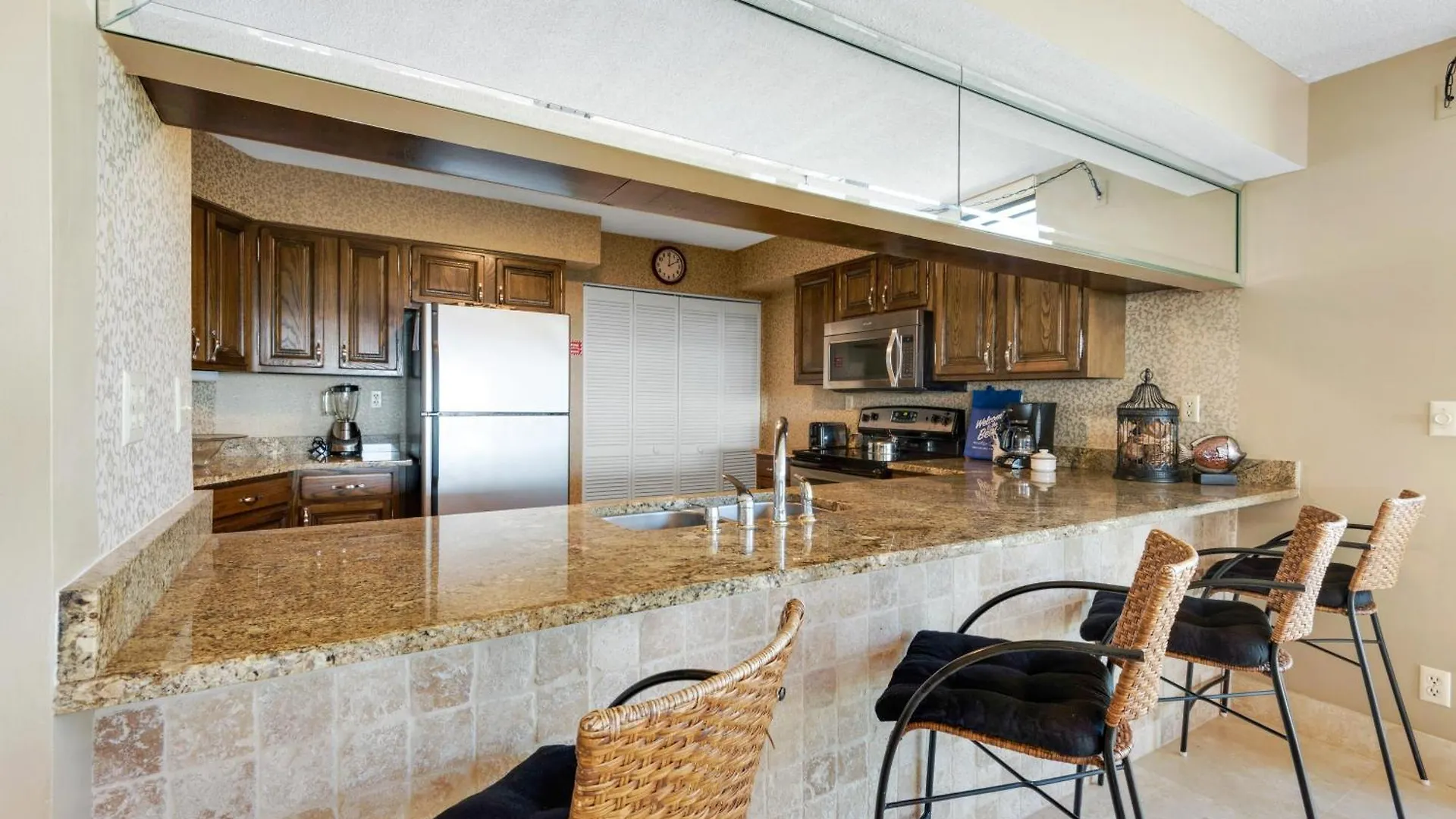 Emerald Towers Destin Apartment